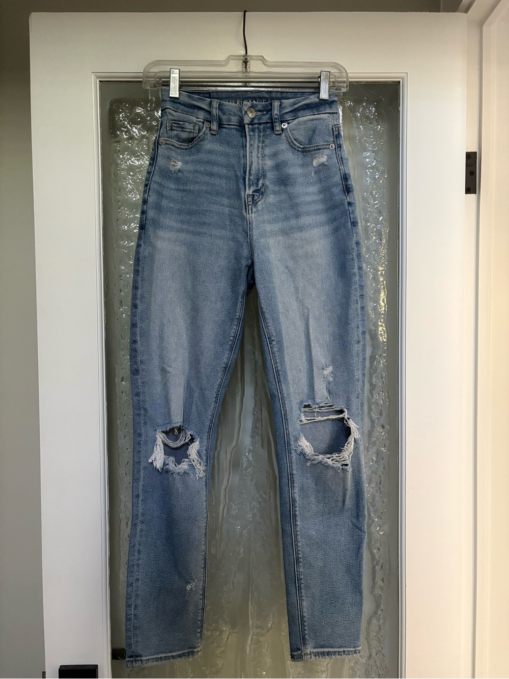 American Eagle Outfitters Light Blue Ripped Jeans